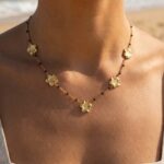 Collier flora