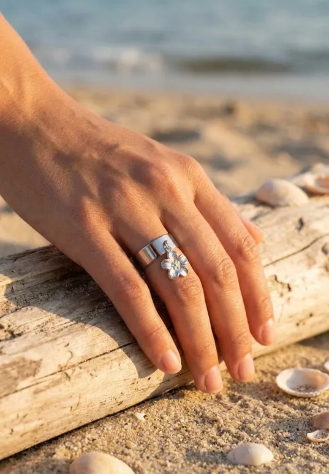Screenshot_2026-04-21-16-16-13-160_com.efolix.MicroStore.purchaser-edit bague acier inoxydable argentée femme Style Chic