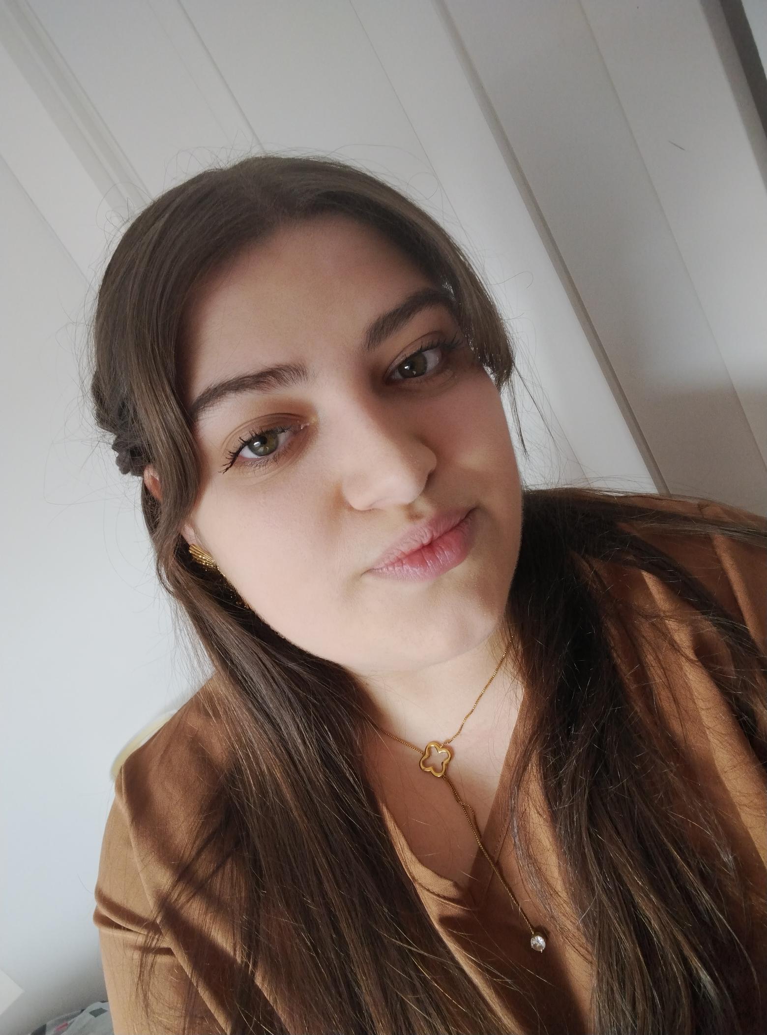 Clémence fondatrice de Style Chic boutique mode grande taille femme